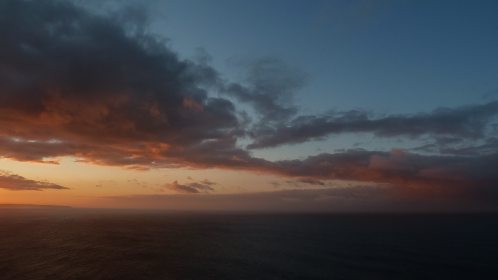 sun-rise-over-ocean