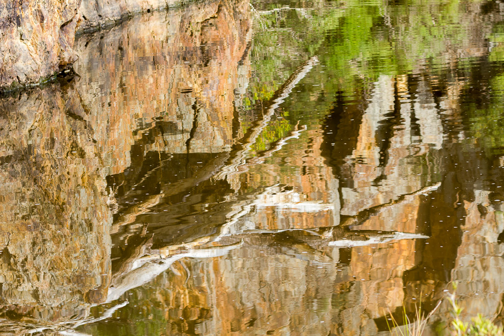 water-reflections-junction-pool-werribee-gorge