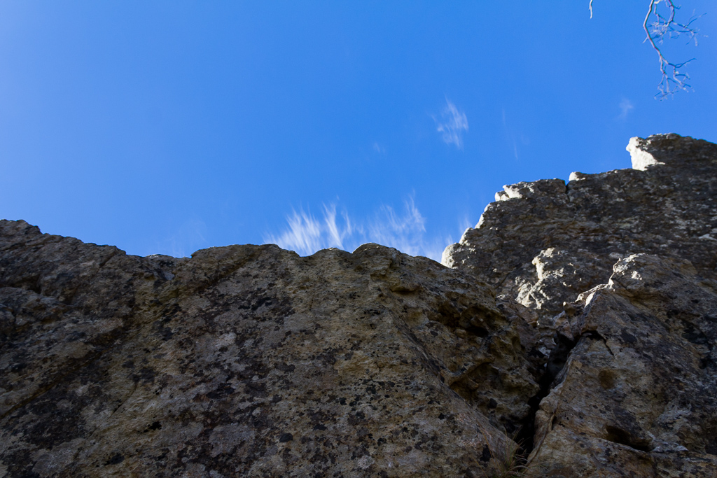 rock-wall-blue-sky