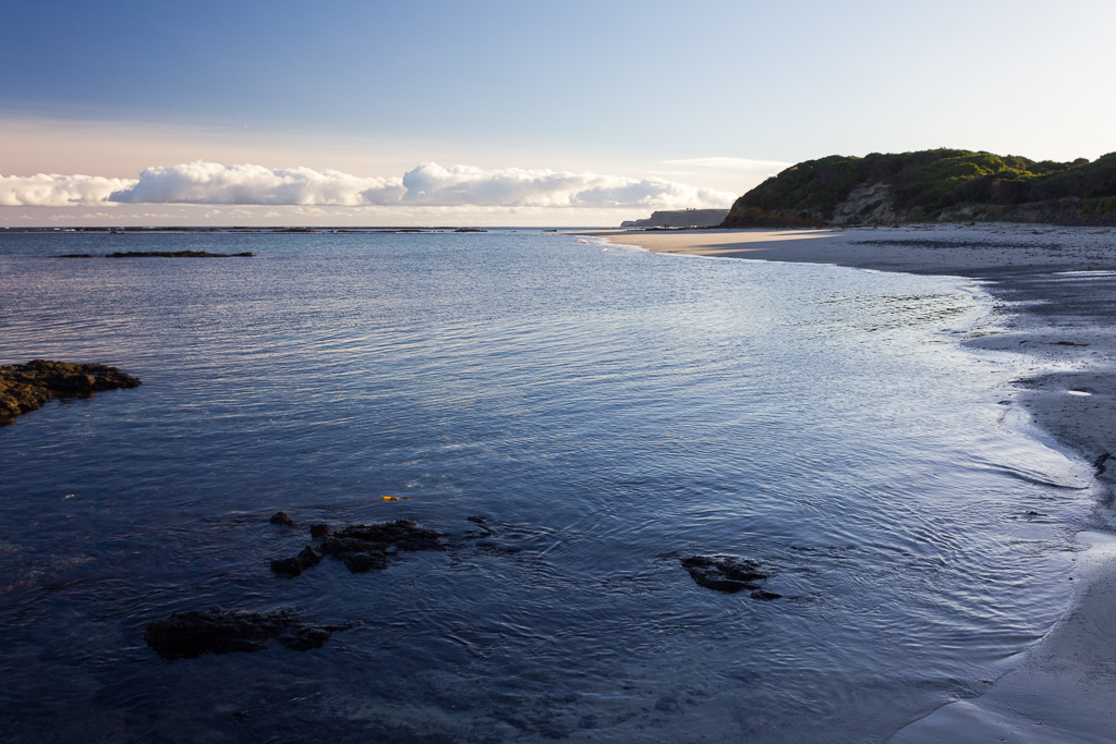 calm-water-flinders-beach