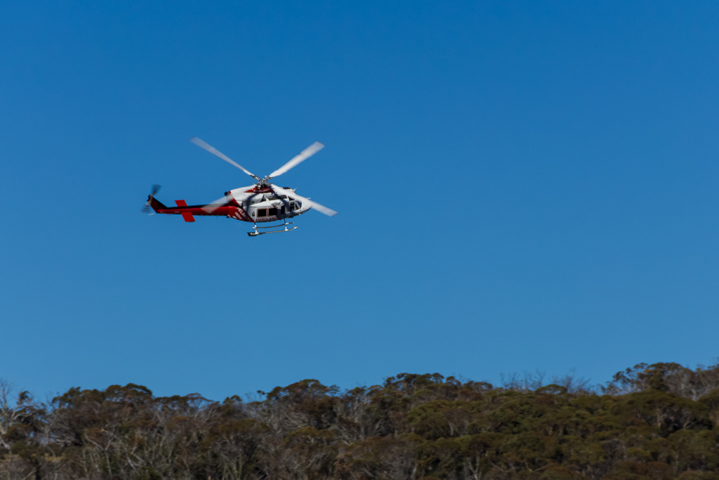 rescue-helicopter-above-wellington-plain-alpine