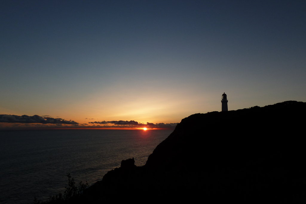 sunset-over-sea-cape-schanck-lighthouse