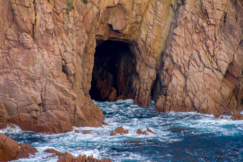sea-cave-cape-woolamai