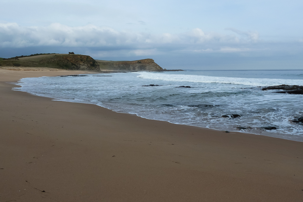 beach-waves-george-bass-coastal-walk