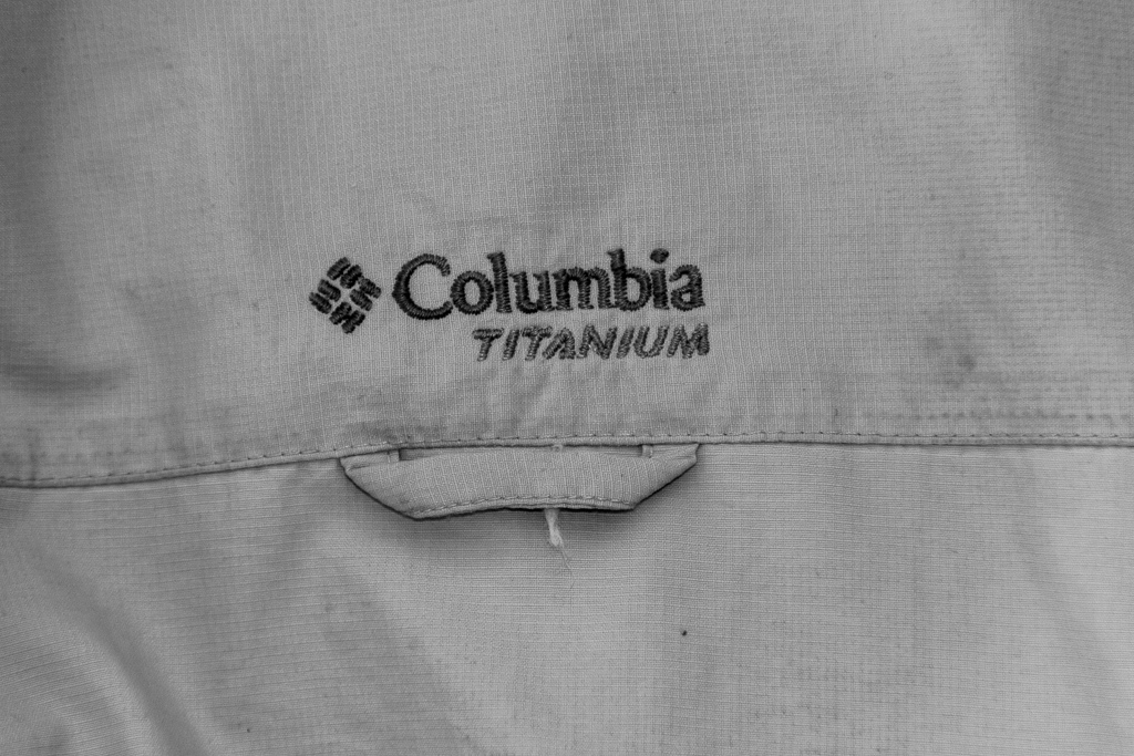 columbia-titanium-shirt-logo