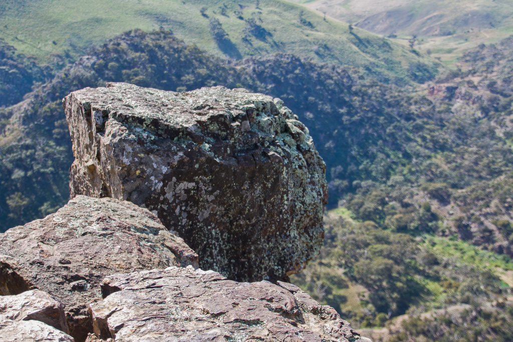 large-boulder-falcons-lookout-werribee-gorge