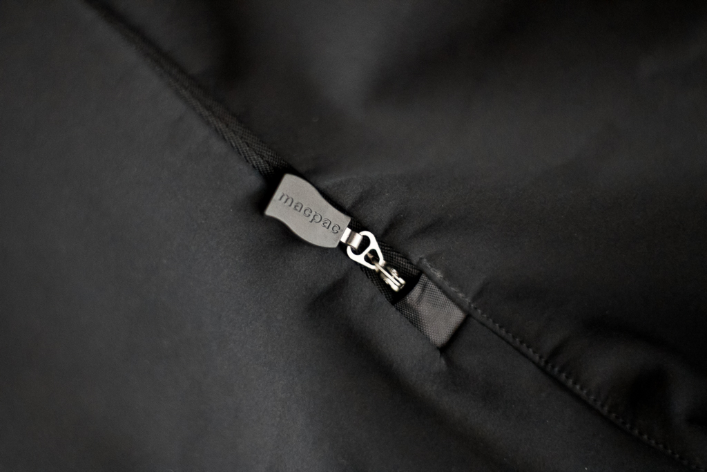 macpac-sabre-jacket-zip