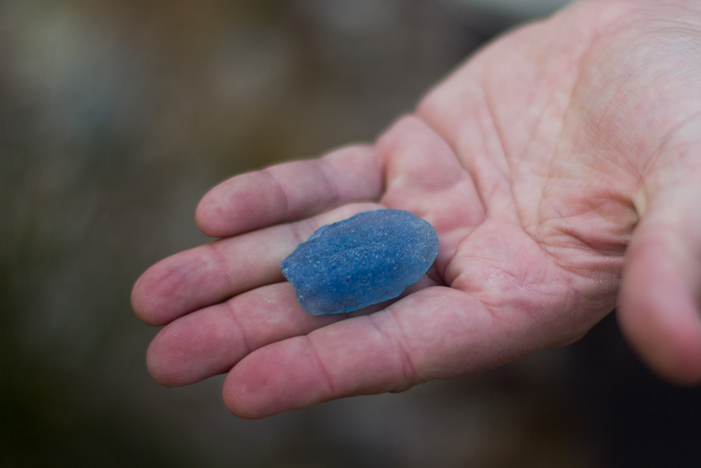 piece-of-blue-glass-found-in-creek