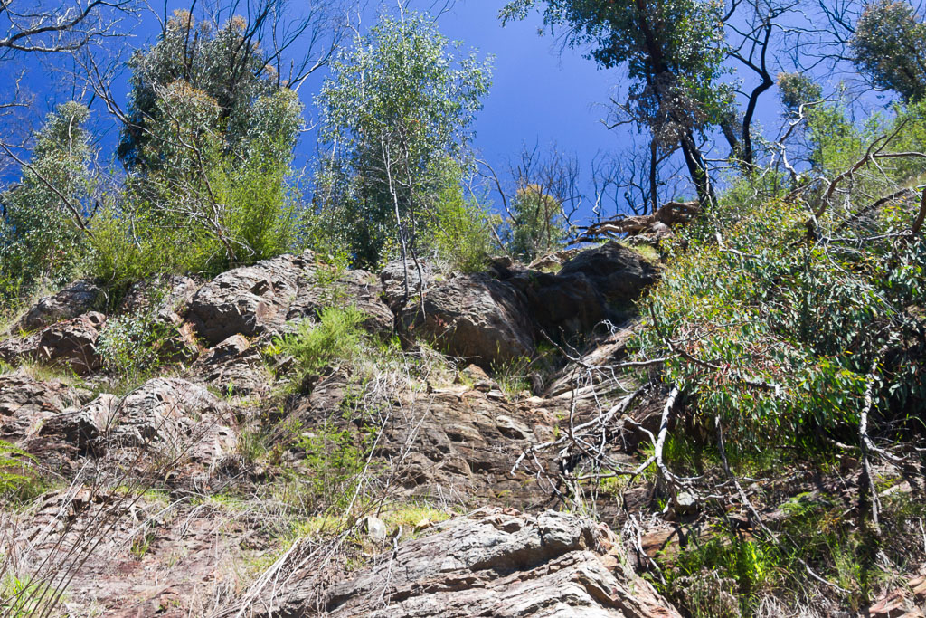 rock-ledge-steep-gully-mount-disappointment