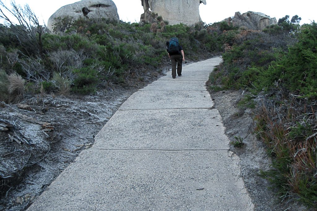 walking-steep-track-wilsons-promontory-lighthouse