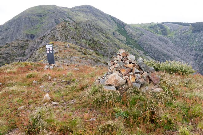 rock-cairn-west-ridge-mount-buller