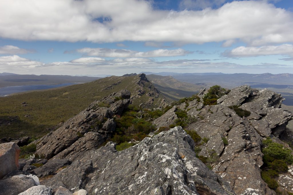 views-from-mount-difficult-grampians
