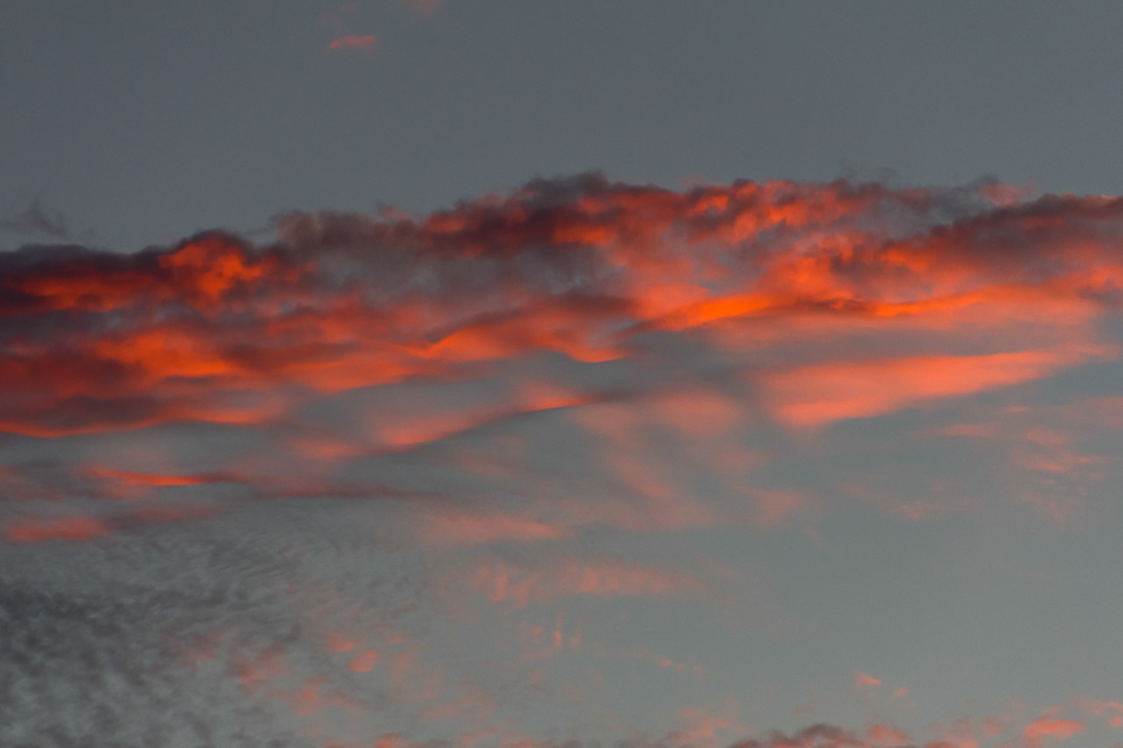 red-sunrise-clouds