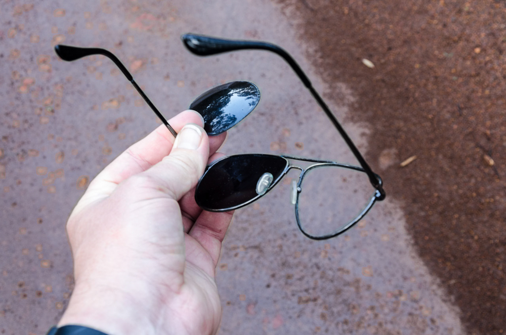 broken-aviator-sunglasses