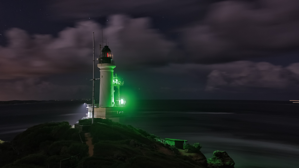point-lonsdale-lighthouse-night