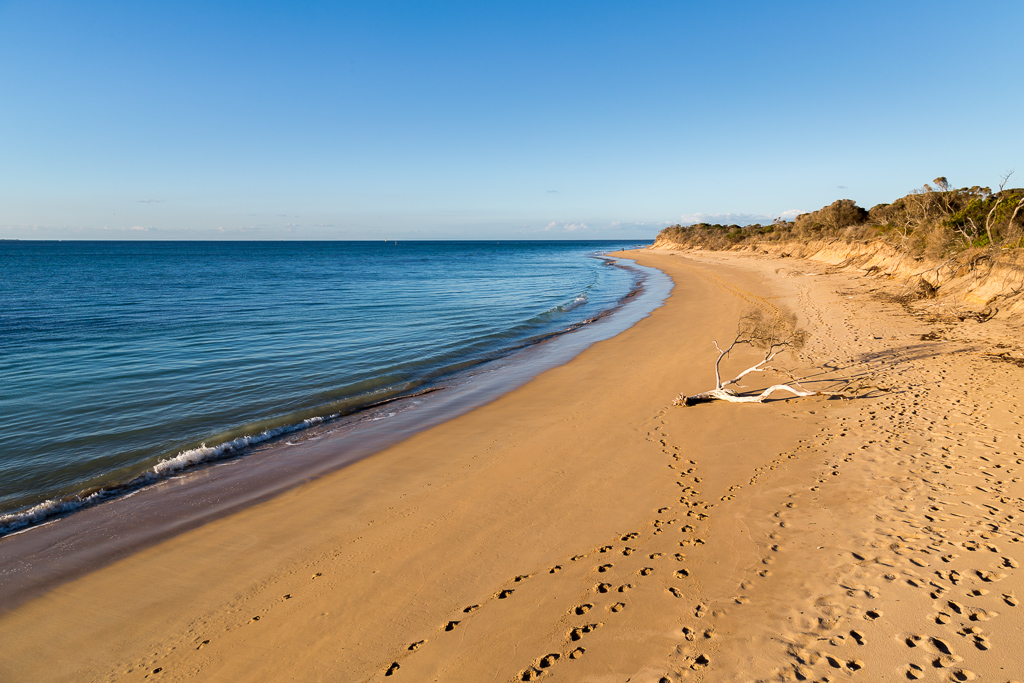 beach-the-bend-point-nepean