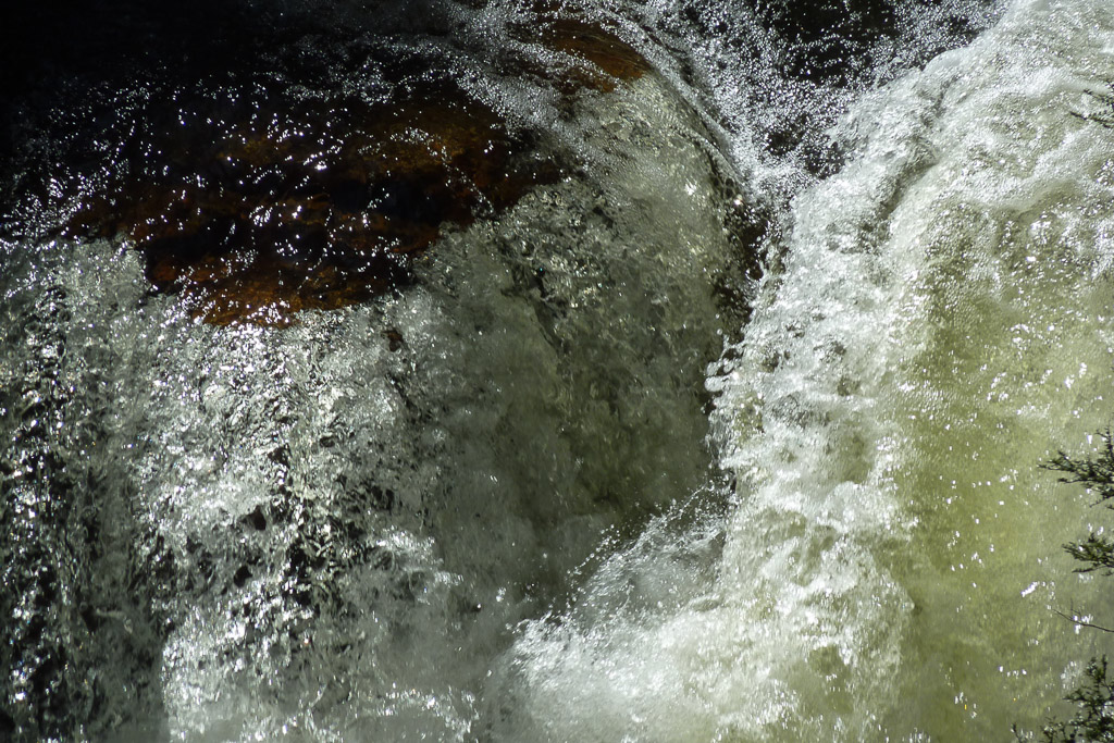fergusson-falls-tasmania