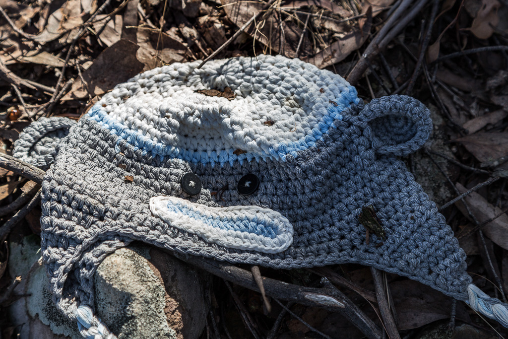 discarded-woolen-hat