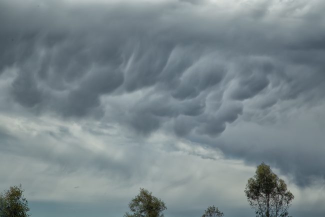 mammatus-clouds