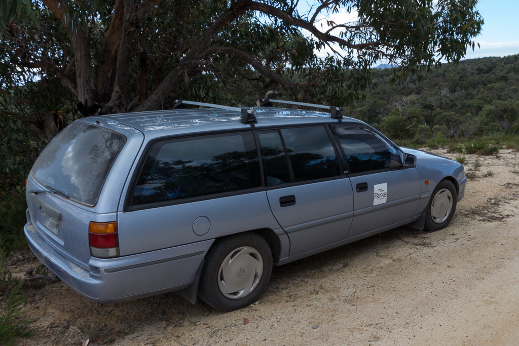 1989-vn-holden-commodore-station-wagon