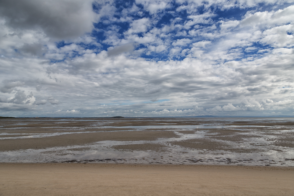 clouds-chinaman-long-beach-wilsons-promontory