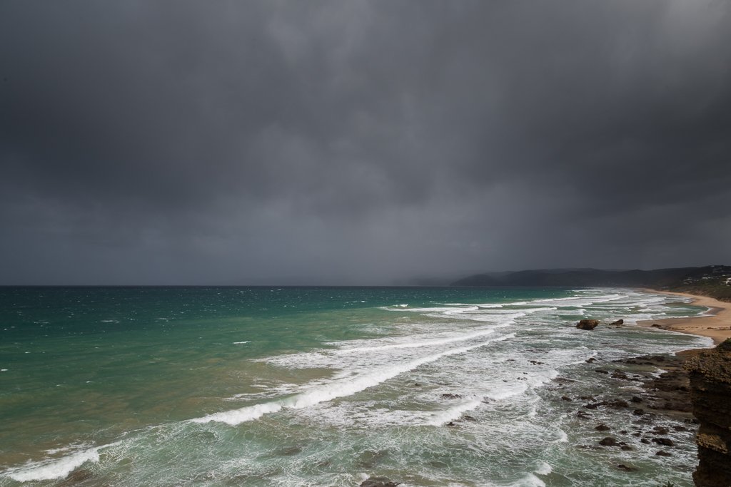 storm-clouds-over-ocean-near-aireys-inlet