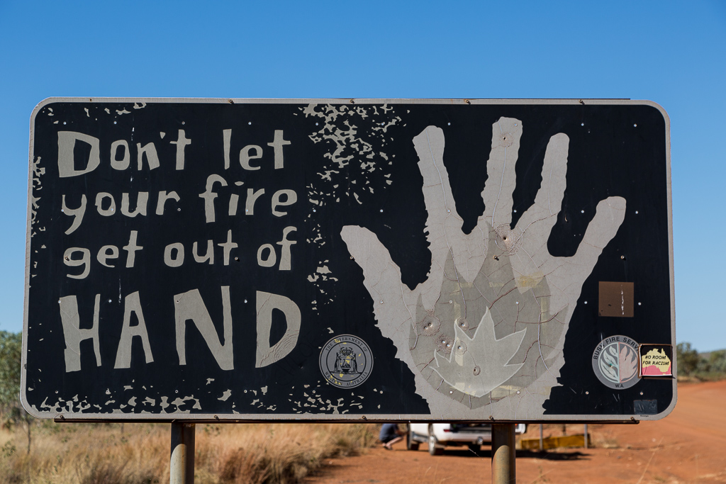 don't-let-fire-get-out-of-hand-sign-tanami-road-WA